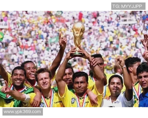 保加利亚足球传奇人物盘点与他们的辉煌成就回顾 保加利亚足球传奇人物盘点与他们的辉煌成就回顾