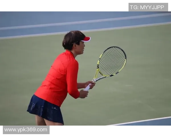 南京网球队耐力训练引发热议球迷与专家各执己见